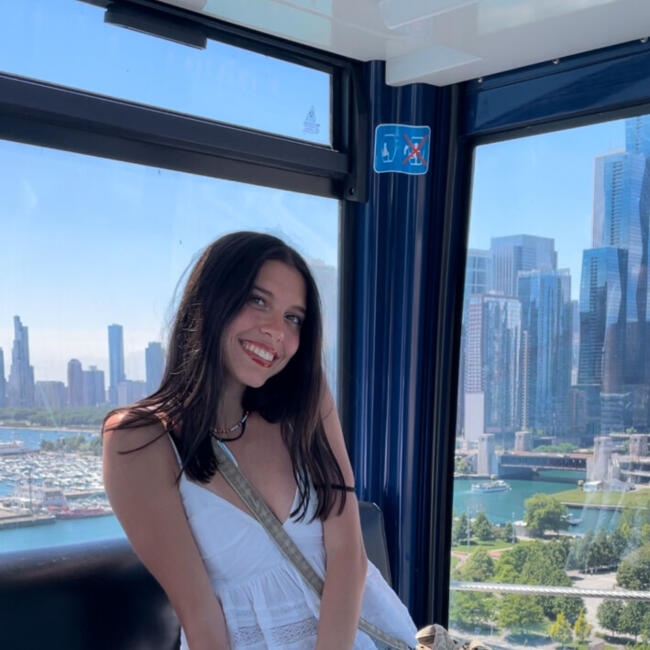 Babysitter in Milan: Aurora