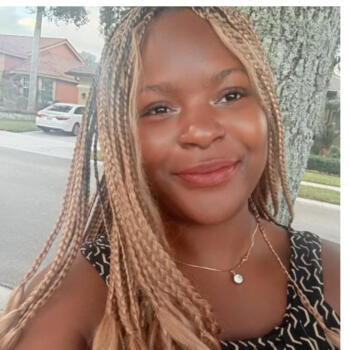 Babysitter in Airdrie: Afolabi