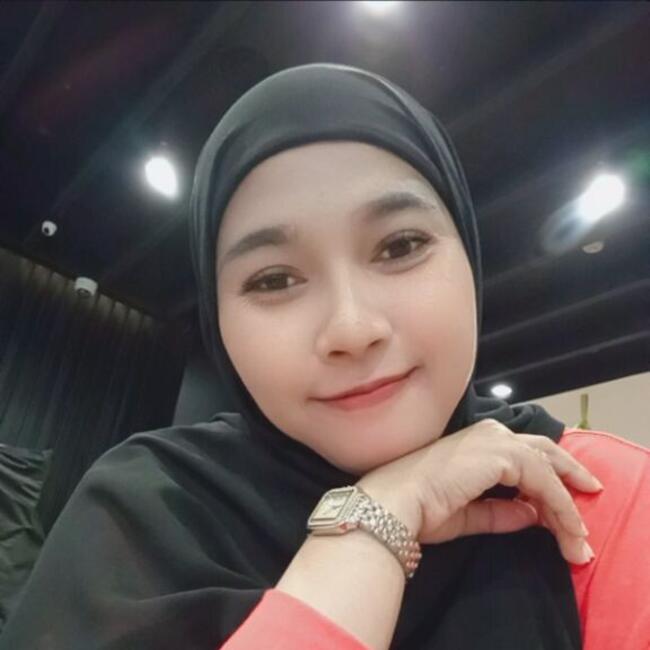 Babysitting job in Bekasi: Niken saputriwulandari