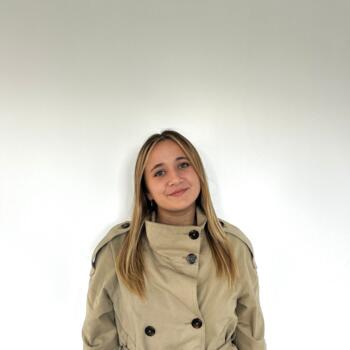 Babysitter Saint-André-des-Eaux: Pauline