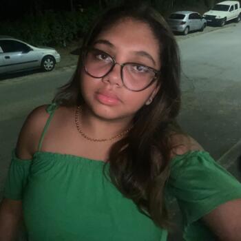 Babysitter em Ramada: Maria Eduarda