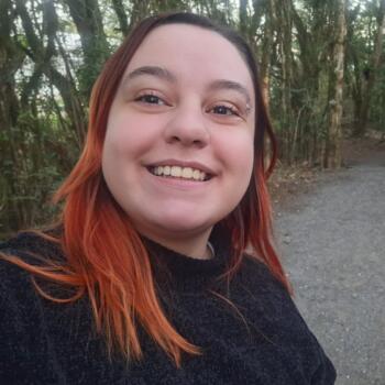 Babysitter in Tubarão: Alice