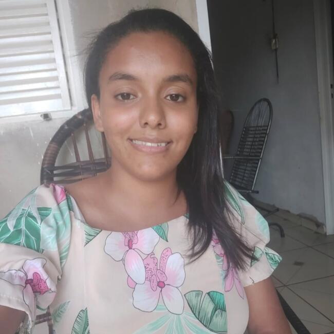 Babysitter in Cuiabá: Bianca