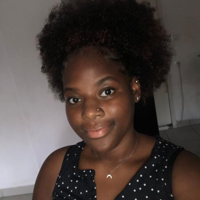 Babysitter in Meaux: Jaïna