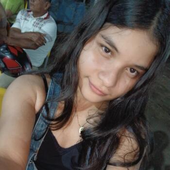 Niñera en Florencia: Monica