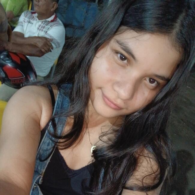 Niñera en Florencia: Monica