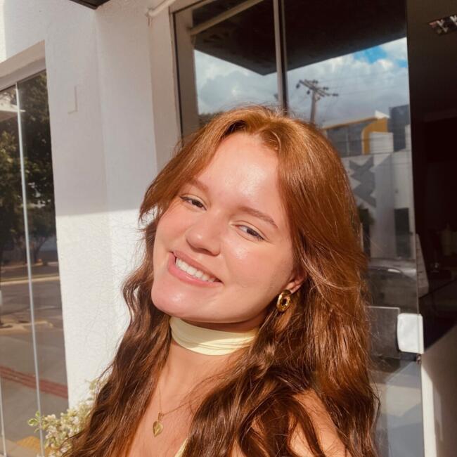 Babysitter in Cuiabá: Alana Amorim