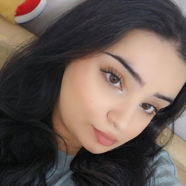 Babysitter in Saint-Priest: Sylvie