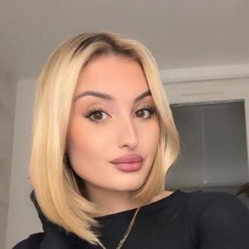 Baby-sitter Aix-en-Provence: Emilie