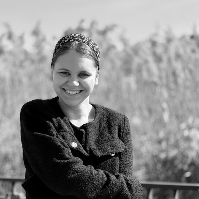 Babysitter in Durleşti: Marina