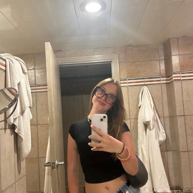 Babysitter in Nomi: Alessia