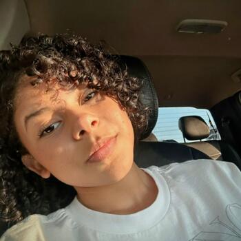 Babysitter in Tucuruí: Manuella