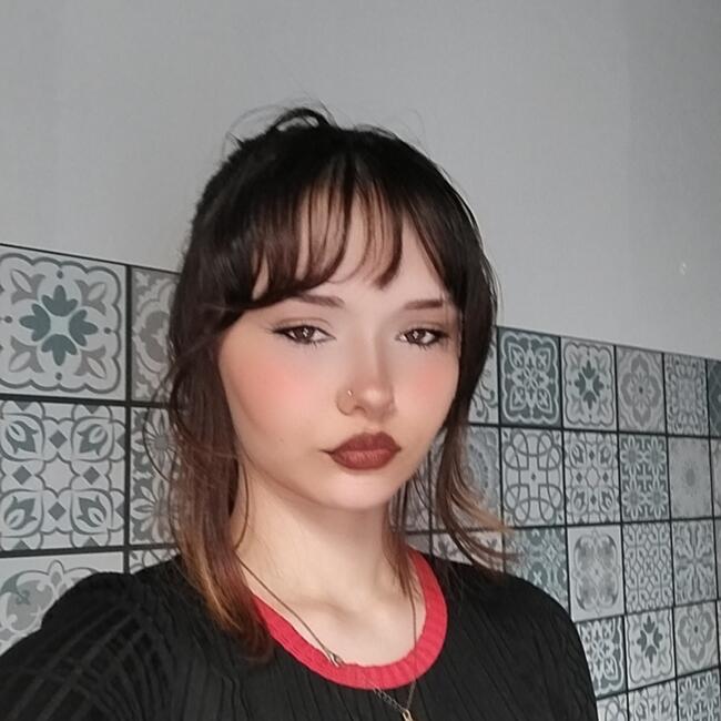 Babysitter in Schilde: Adna