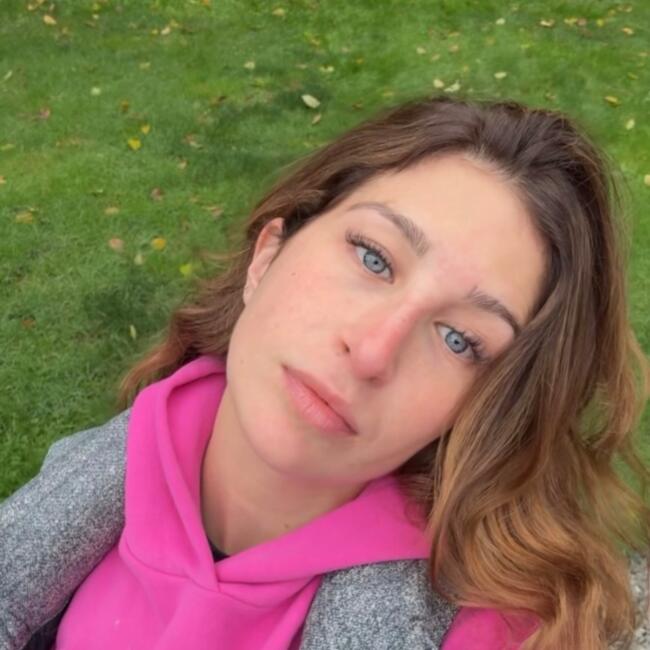 Babysitting job in Mill Bay: Milagros