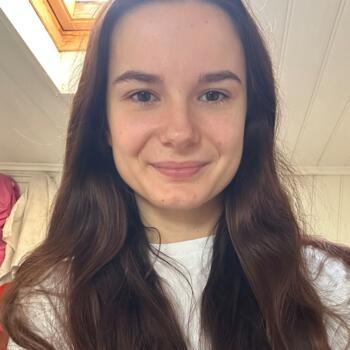 Babysitter in Talence: Mathilde