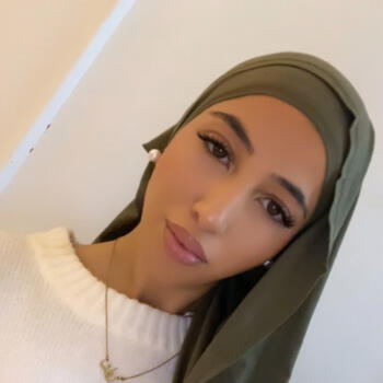 Babysitter Berlin: Razan