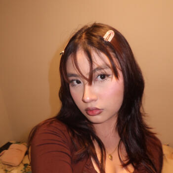 Baby-sitter Calgary: Sumeeran