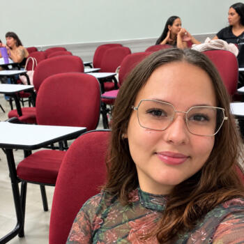 Babysitter in Brasília: Livia