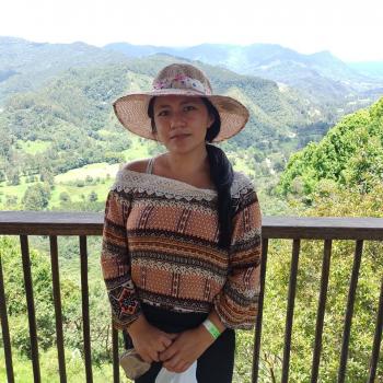 Babysitter in Pasto: Lorena