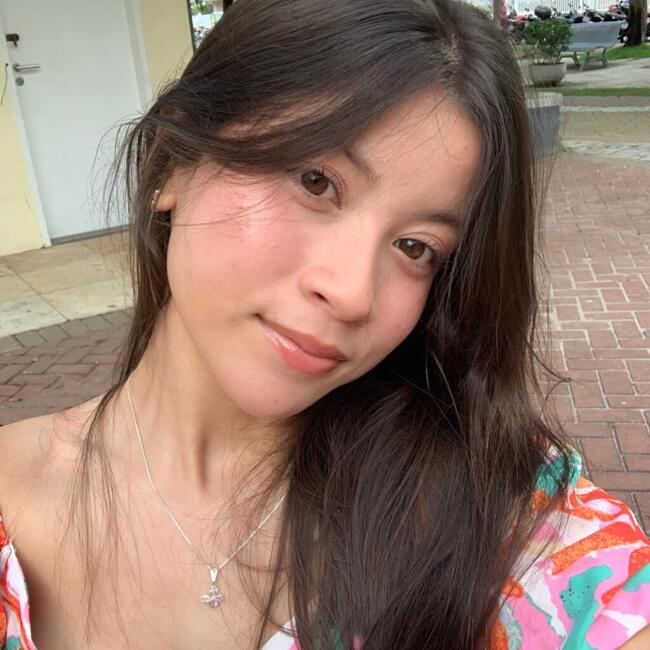 Babysitter in Fortaleza: Jaqueline