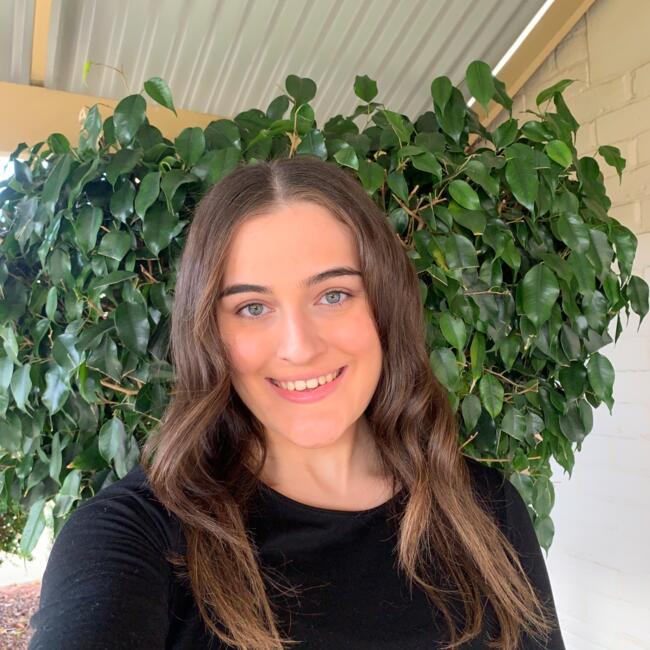 Babysitter in Adelaide: Katie