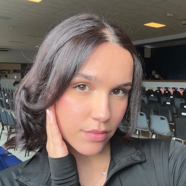 Babysitter in Ondres: Laura