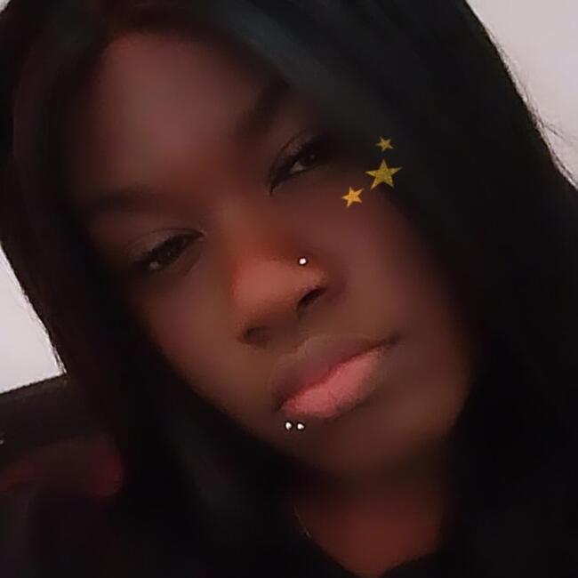 Babysitter in Manteca: Ma'Leyah