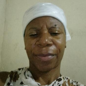 Babysitter Germiston: Mayemureyi