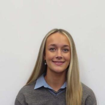 Babysitter in Donoughmore: Eva