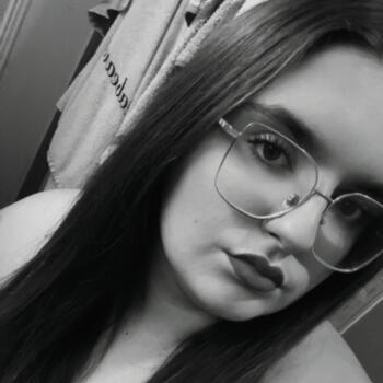 Babysitter in Pont-du-Casse: Angelina