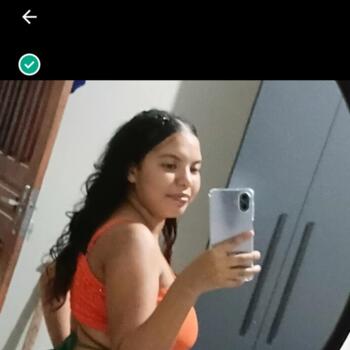 Babysitter in Castanhal: Isadora