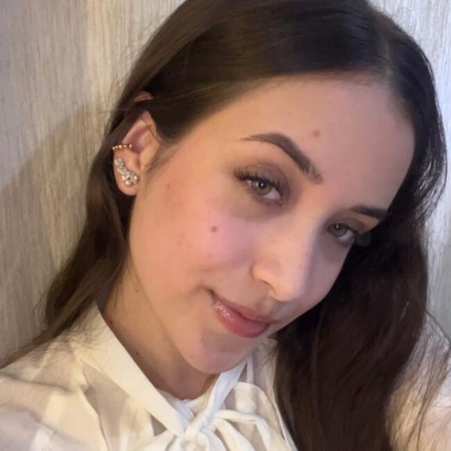 Babá em Blumenau: Jessica