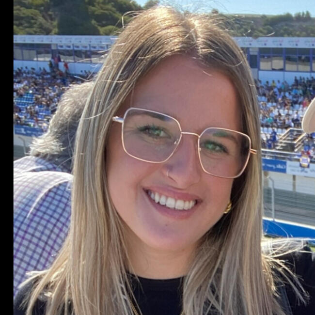 Canguro en Huelva: Laura