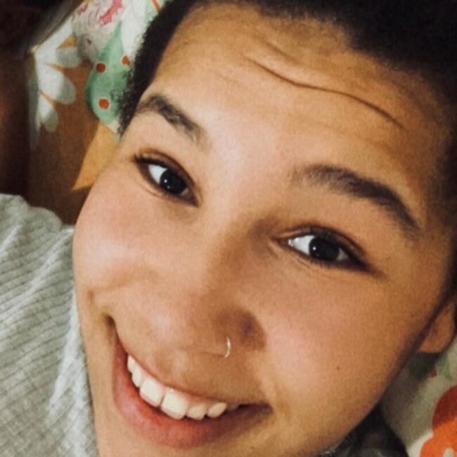 Babysitter in Petrópolis: Evilyn