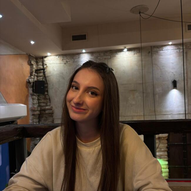 Babysitter in Belgrade: Aleksandra