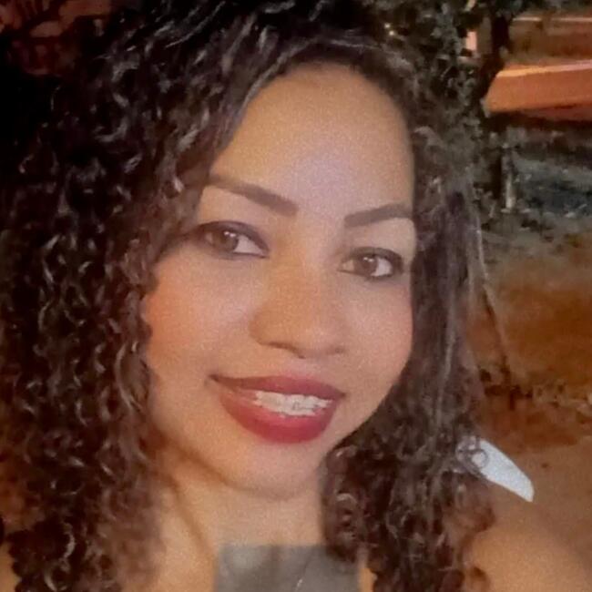 Babysitter in Ribeirão Preto: Geciane