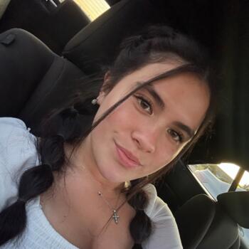 Babysitter in Salinas: Amanda