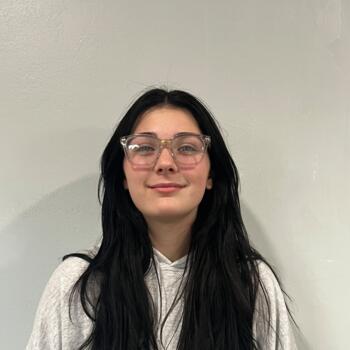 Babysitter in Montreal: Gabrielle