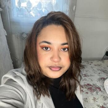Babysitter in Mantes-la-Jolie: Aline