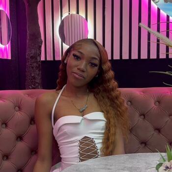 Babysitter London: Marni