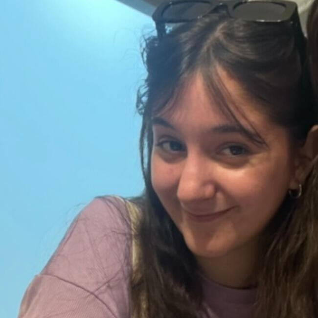 Babysitter στην περιοχή Ιωάννινα: Μάνθα Μαρία