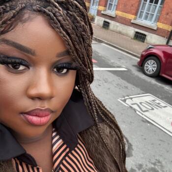 Babysitter Enghien: Guecia