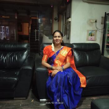 बंगलौर में बेबीसिटिंग की नौकरी: बेबीसिटिंग से जुड़े काम Divya