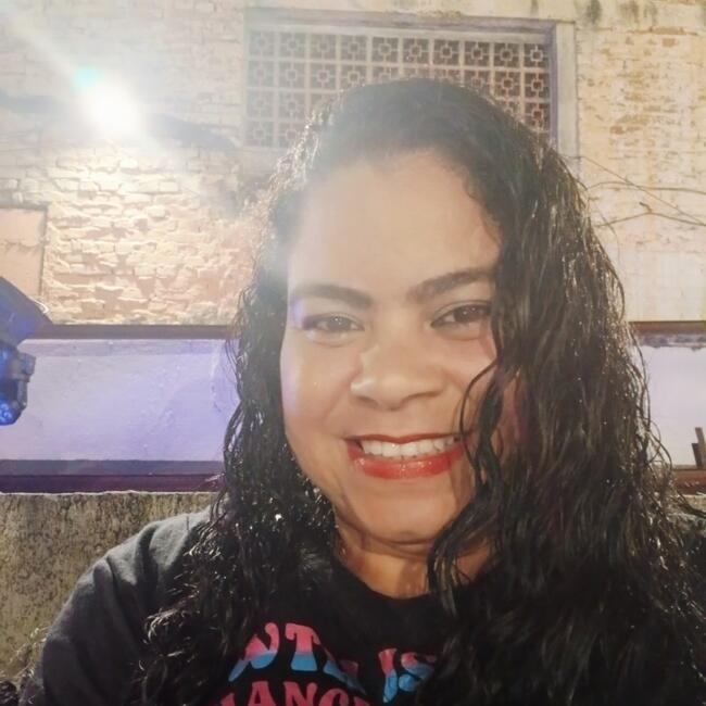 Babysitter in São Paulo: Flavia