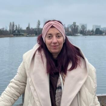 Nanny in Keratsini: Αθηνα