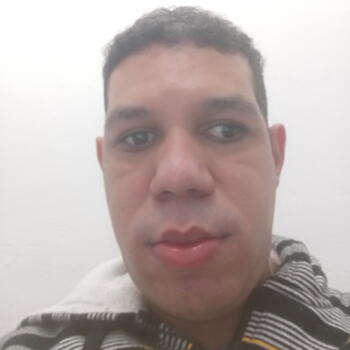 Babá em Guarulhos: Kelvis