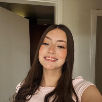 Babysitter Blumenau: Caroline