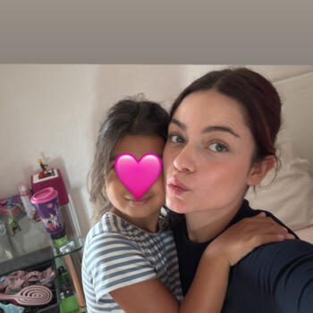 Babysitter in Oberglatt: Nina
