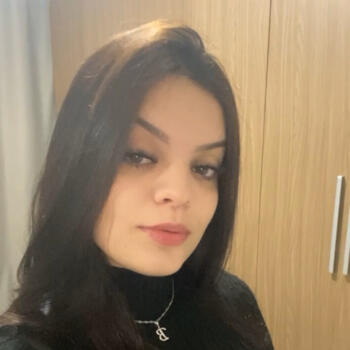 Babysitter in Maringá: Bruna