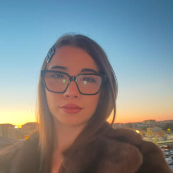 Babysitter a Chiavari: Melania